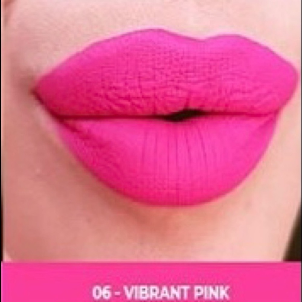 VFX pro camera ready Matt liquid lipstick 06